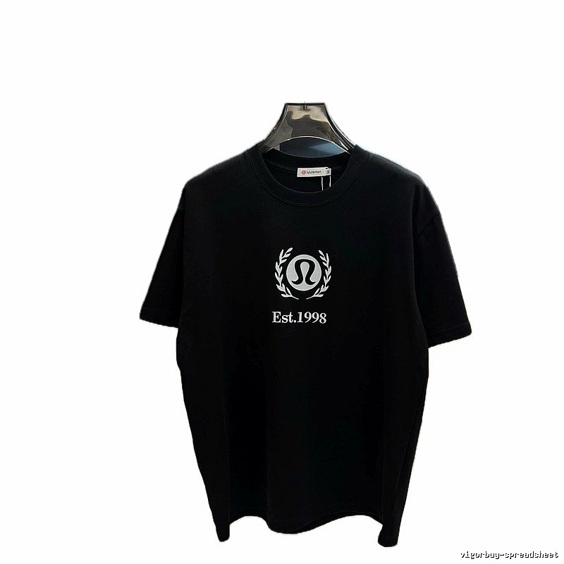 lululemon Casual Printed Black Short Sleeve T-shirt