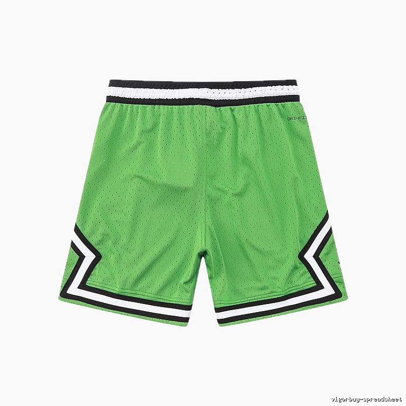AJ basketball-style green shorts