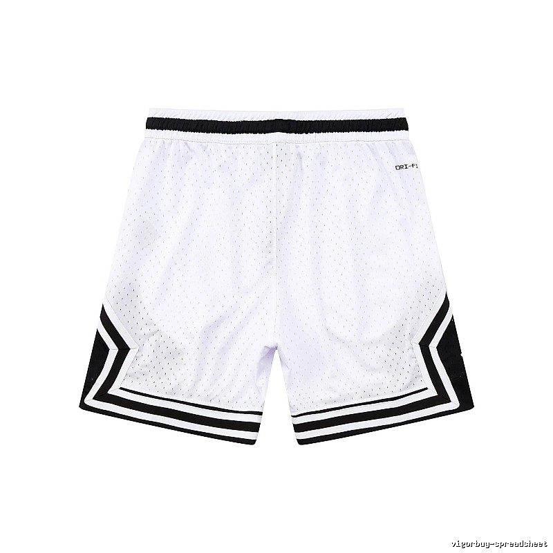 AJ sporty black and white shorts