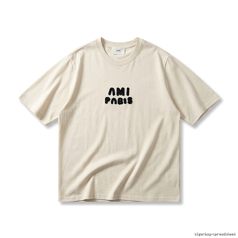 AMI Paris minimalist style beige T-shirt