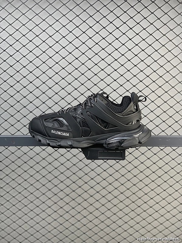 Balenciaga Black Chunky Runners and Oversized Sole