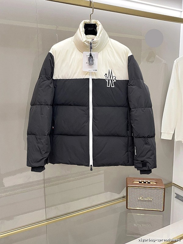 Black Cream Colorblock Puffer Jacket with The North Face Colorblock Stand Collar