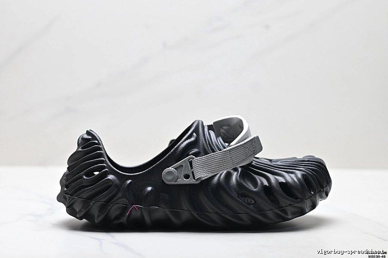 Black trendy style of Crocs clogs