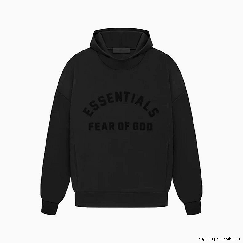 Black Winter Fleece Hoodie for Casual Layers