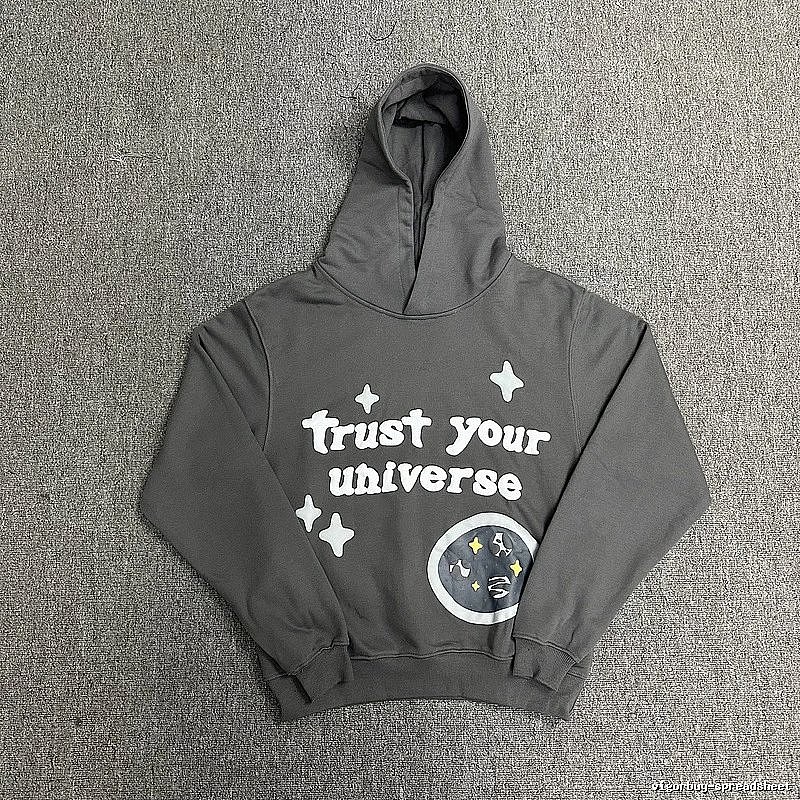 Broken Hearts Style H216 Skull Graphic Hoodie Streetwear Look