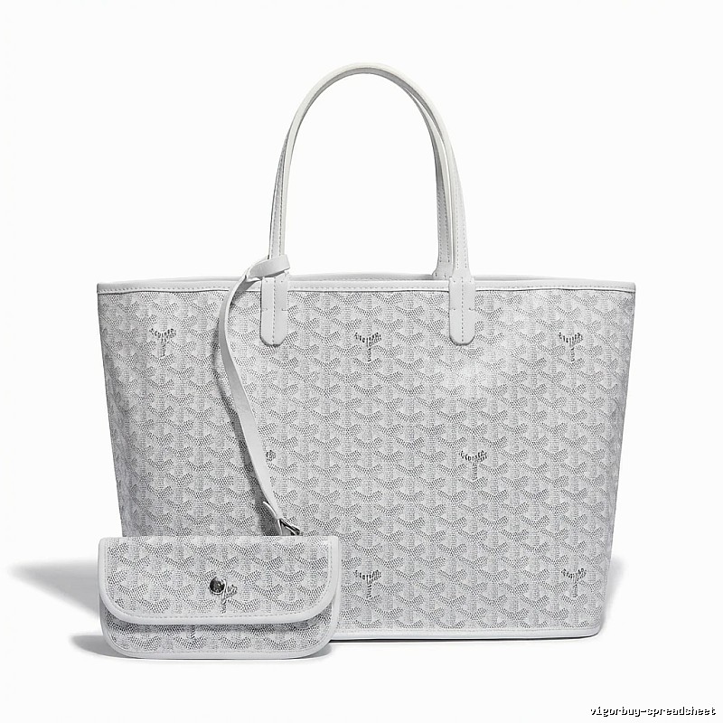 Classic white tote bag of GOYARD