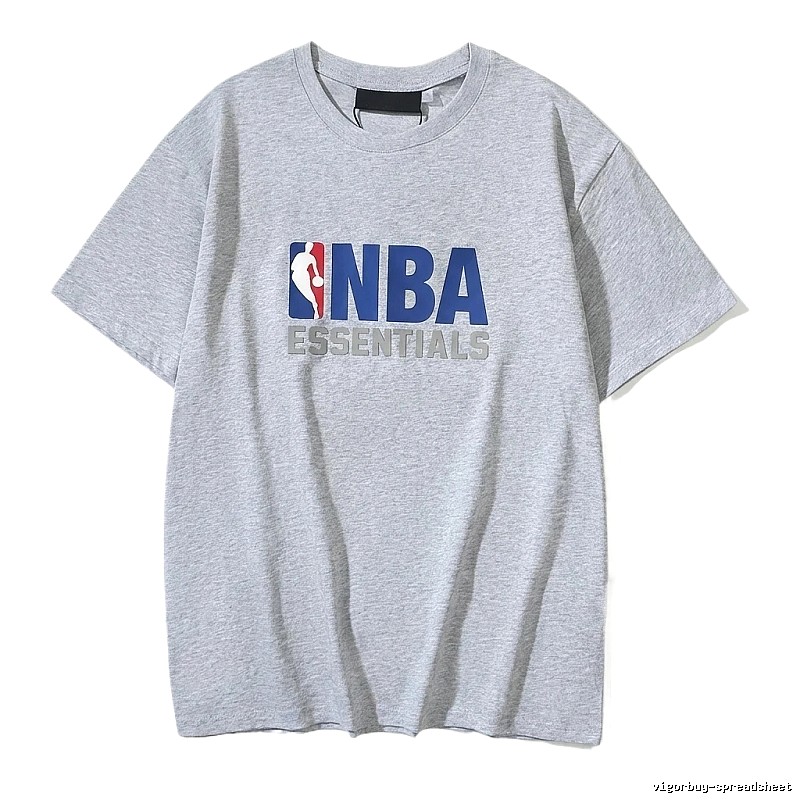 ESSENTIALS Sporty Grey T-shirt