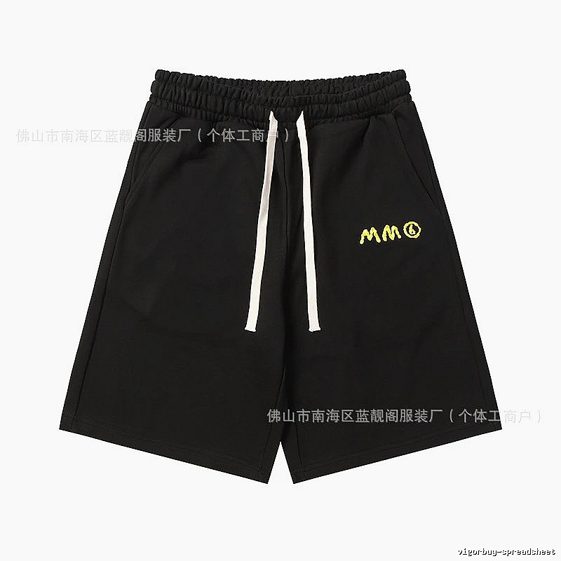 Maison Margiela minimalist style black shorts