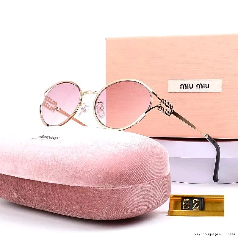 Miu Miu Statement Oversized sunglasses Black Oval Sunglasses for Easy Pairing