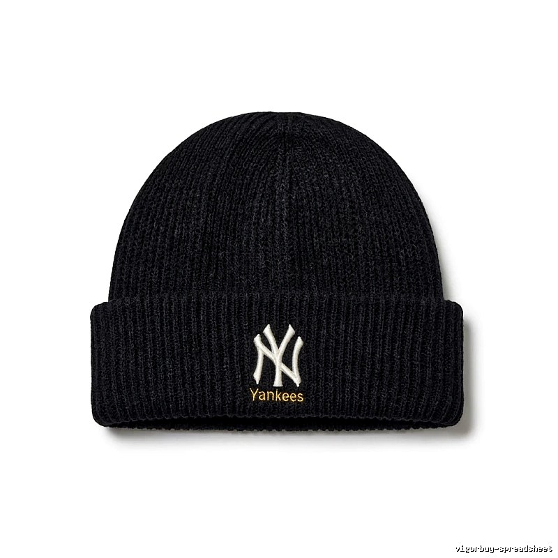 MLB New York Yankees Simple Black Knitted Hat