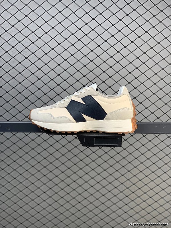 New Balance Retro Runners, Contrast Overlays in Cream and Navy