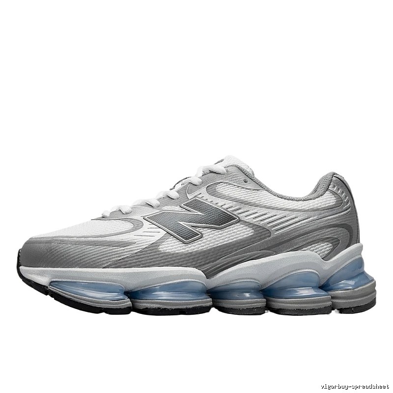 New Balance retro-style silver and white sports shoes