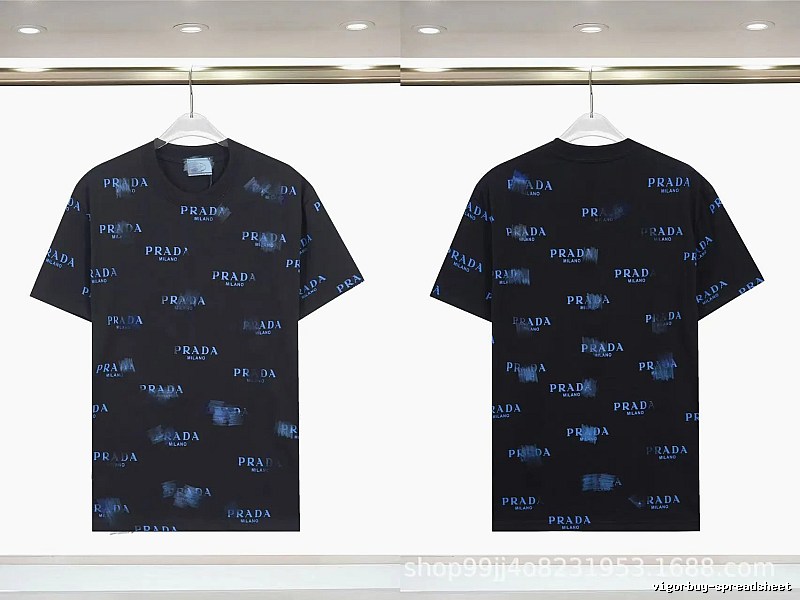 Prada All-over Printed Streetwear Style Black Short-sleeve T-shirt