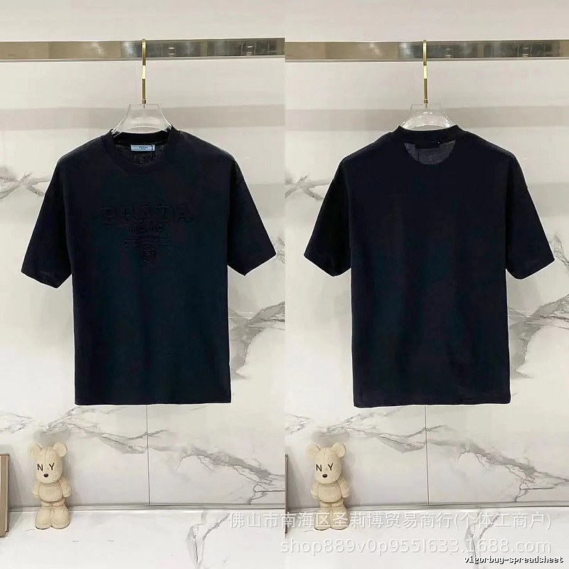 Prada Embossed Minimalist Style Black Short-sleeve T-shirt