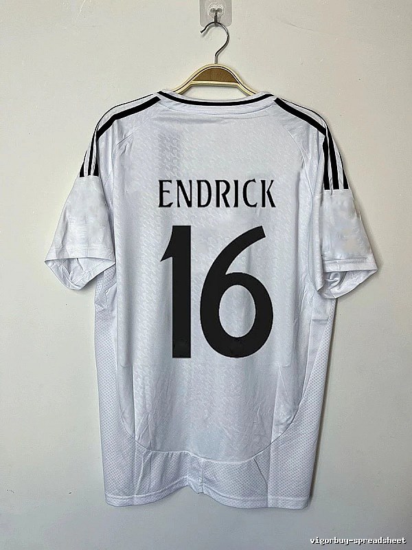 Real Madrid Gift Ready Bellingham #5 soccer jersey White Real Madrid with Standout Detail
