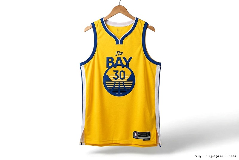 The Bay series yellow and blue jersey of Curry.
