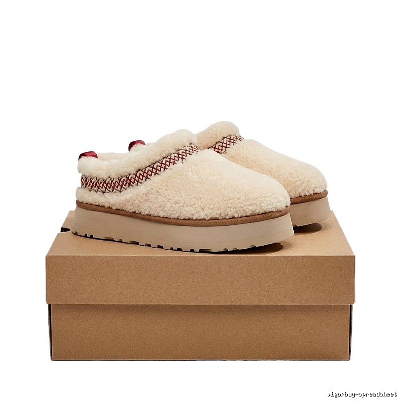 UGG retro-style off-white thick-soled shoes